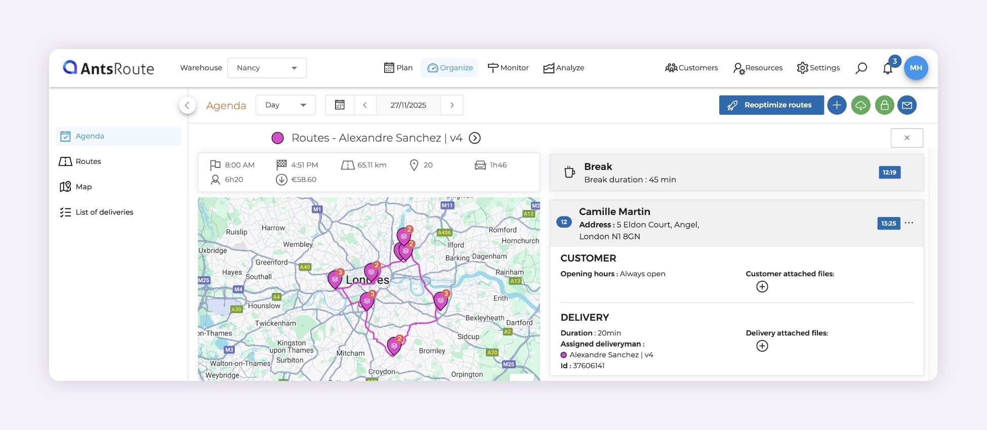 Screenshot of AntsRoute displaying a delivery route that automatically integrates the driver’s break into the optimisation.