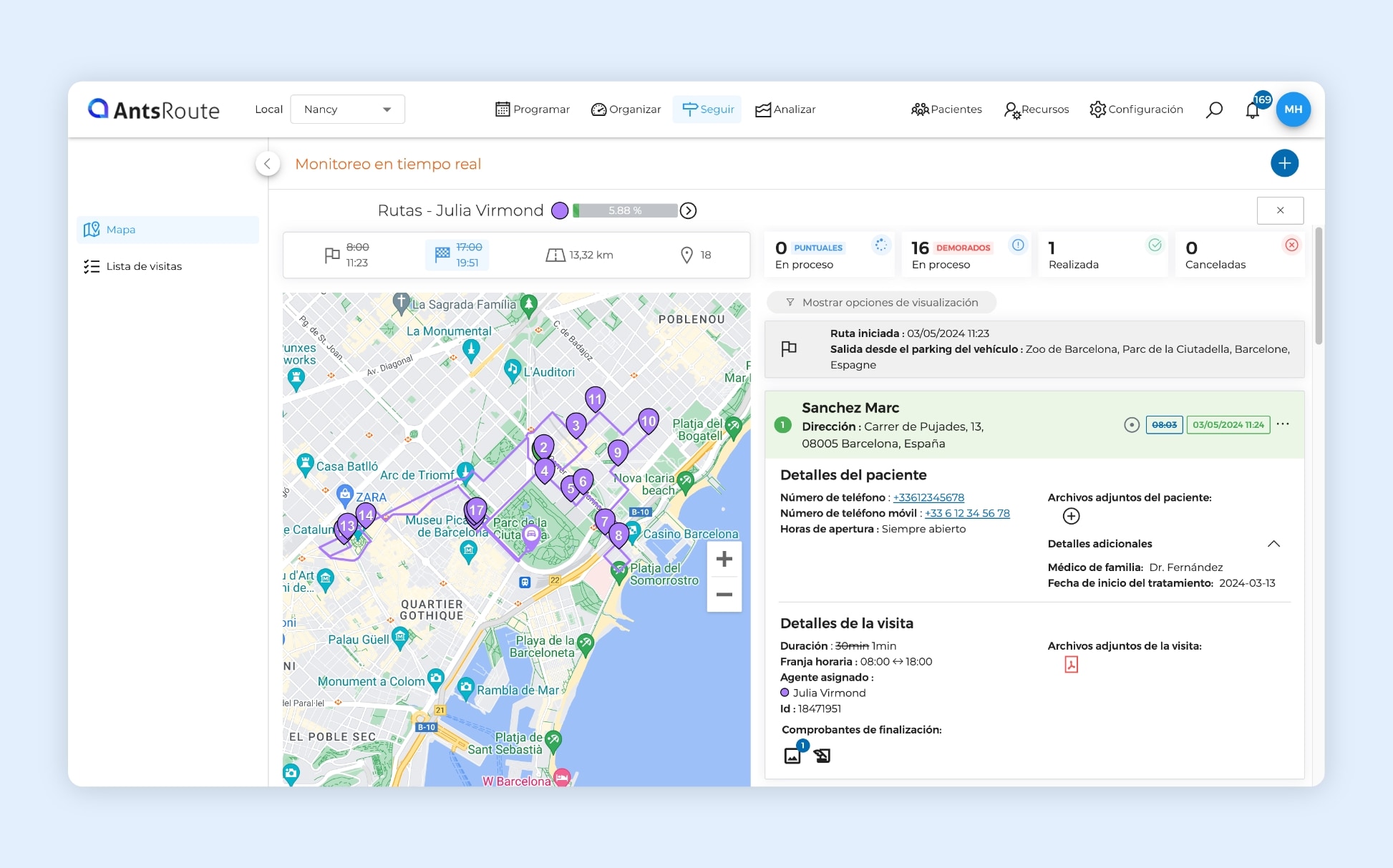 La interfaz de AntsRoute muestra el seguimiento de la ruta en curso de un técnico.