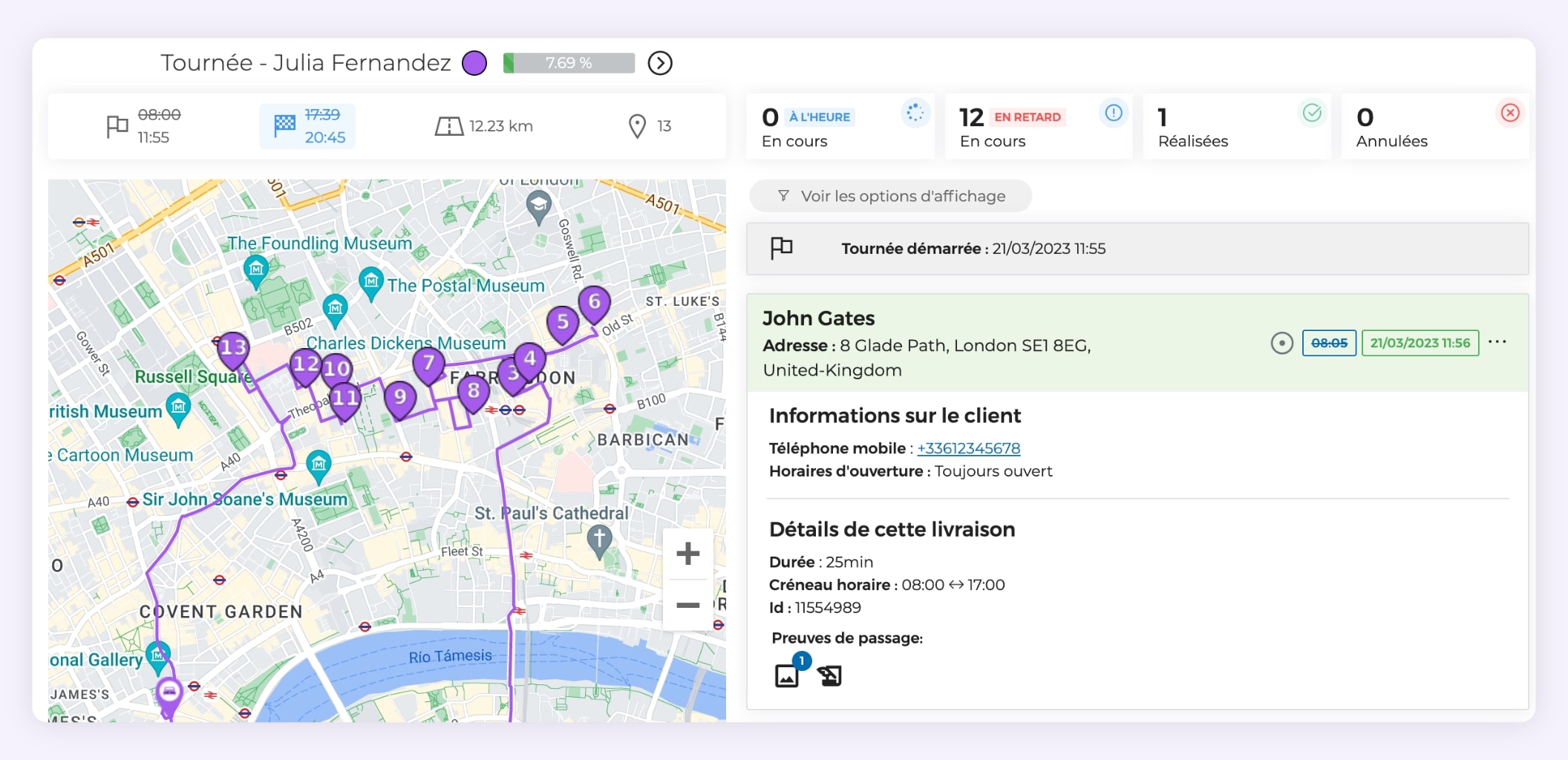 L'interface AntsRoute montrant le suivi en direct d'une tournée de livraison.