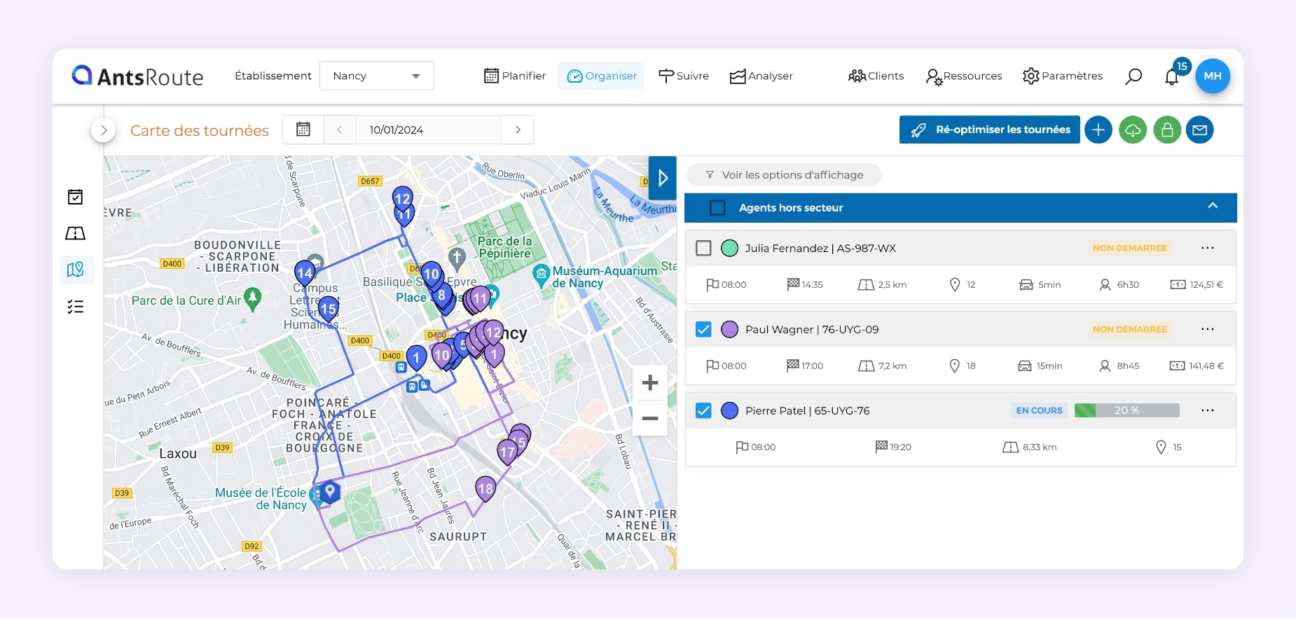 L'interface du logiciel AntsRoute montrant trois tournées de livraison.