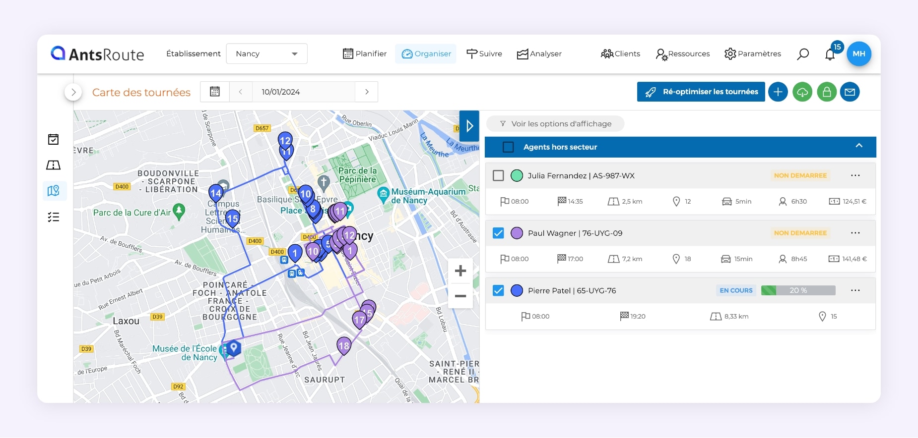 L'interface AntsRoute montrant des tournées de livraison sur une carte.